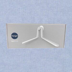 🛎️ 5/$20 NWT Sabi Space Hanger in Blue